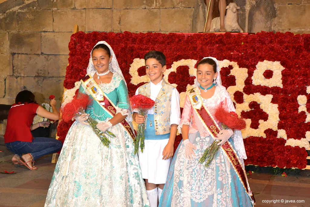 Ofrenda de flores Fogueres Sant Joan 2017