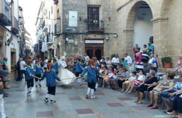 La dansa de la Mona