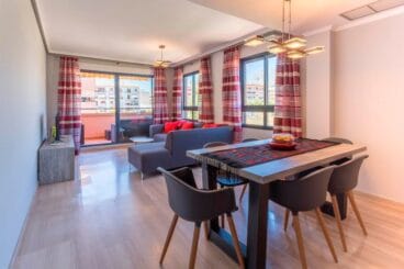 Luminoso y amplio apartamento vacacional MMC Property Services