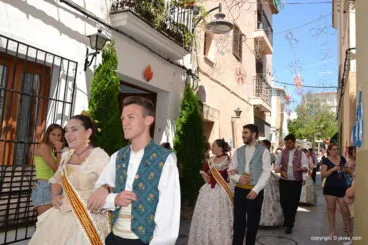 Pasacalle visita de calles engalanadas