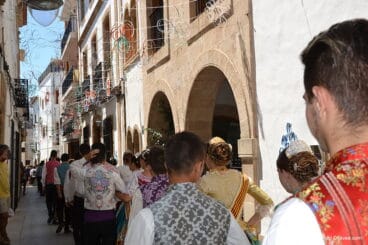 Pasacalle visita de calles engalanadas