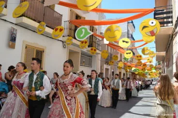 Pasacalle visita de calles engalanadas