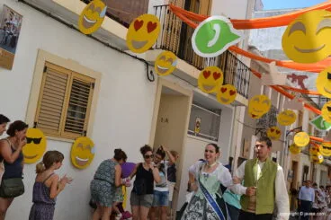 Pasacalle visita de calles engalanadas