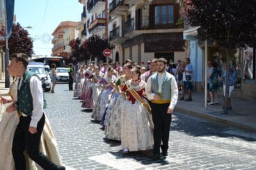 Pasacalle visita de calles engalanadas