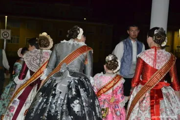 Serenata de la Tuna a Reinas, damas y presidentes