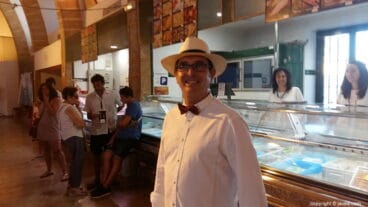 Alegría y buen ambiente en el Mercat de Xàbia con el Festival de Percusión