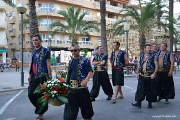Ofrenda de flores de las fiestas de Moros y Cristianos 2017
