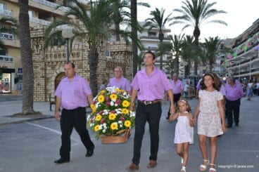 Ofrenda de flores de las fiestas de Moros y Cristianos 2017