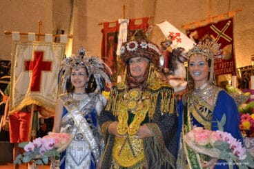 Ofrenda de flores de las fiestas de Moros y Cristianos 2017