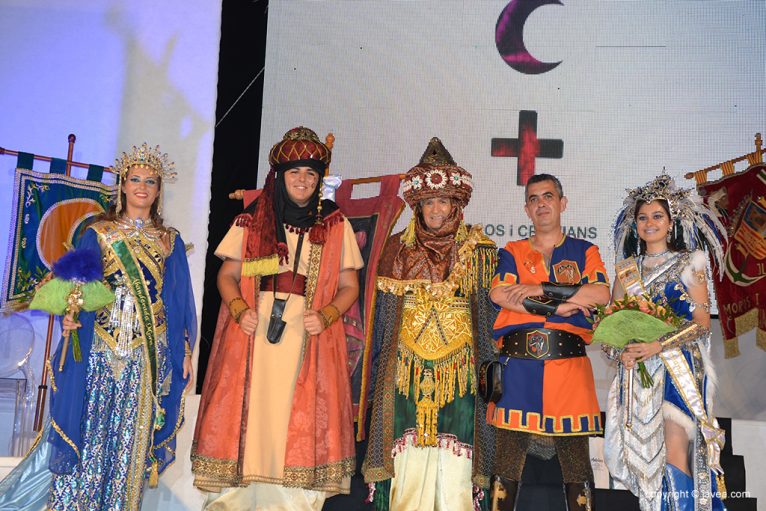 Présentation des Maures costumes et chrétiens 2017