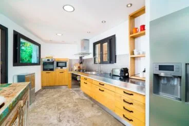 Cocina moderna y actual Aguila Rent a Villa