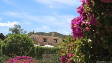 Fachada del Restaurante Vall de Cavall