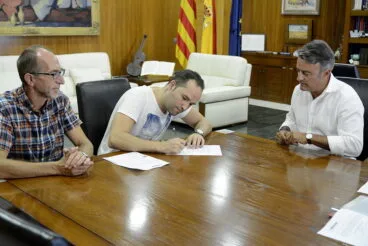 Firma convenio con Joventut Xàbia