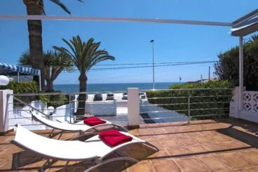 Terraza con vistas Quality Rent a Villa