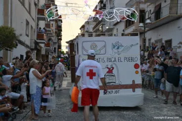 Desfile de Carrozas fiestas del Loreto