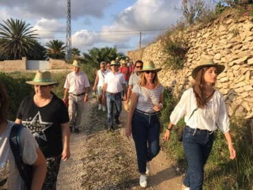 Excursión a la Cova de les Bruixes