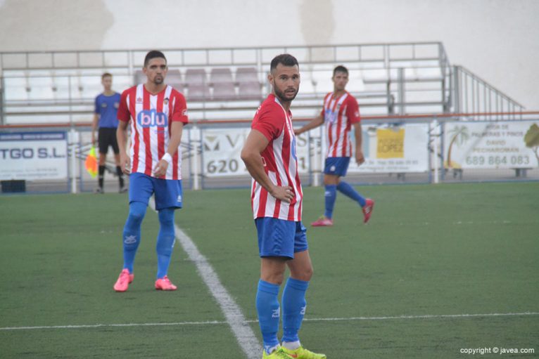 Carles Salas autor del segundo gol en Benidorm