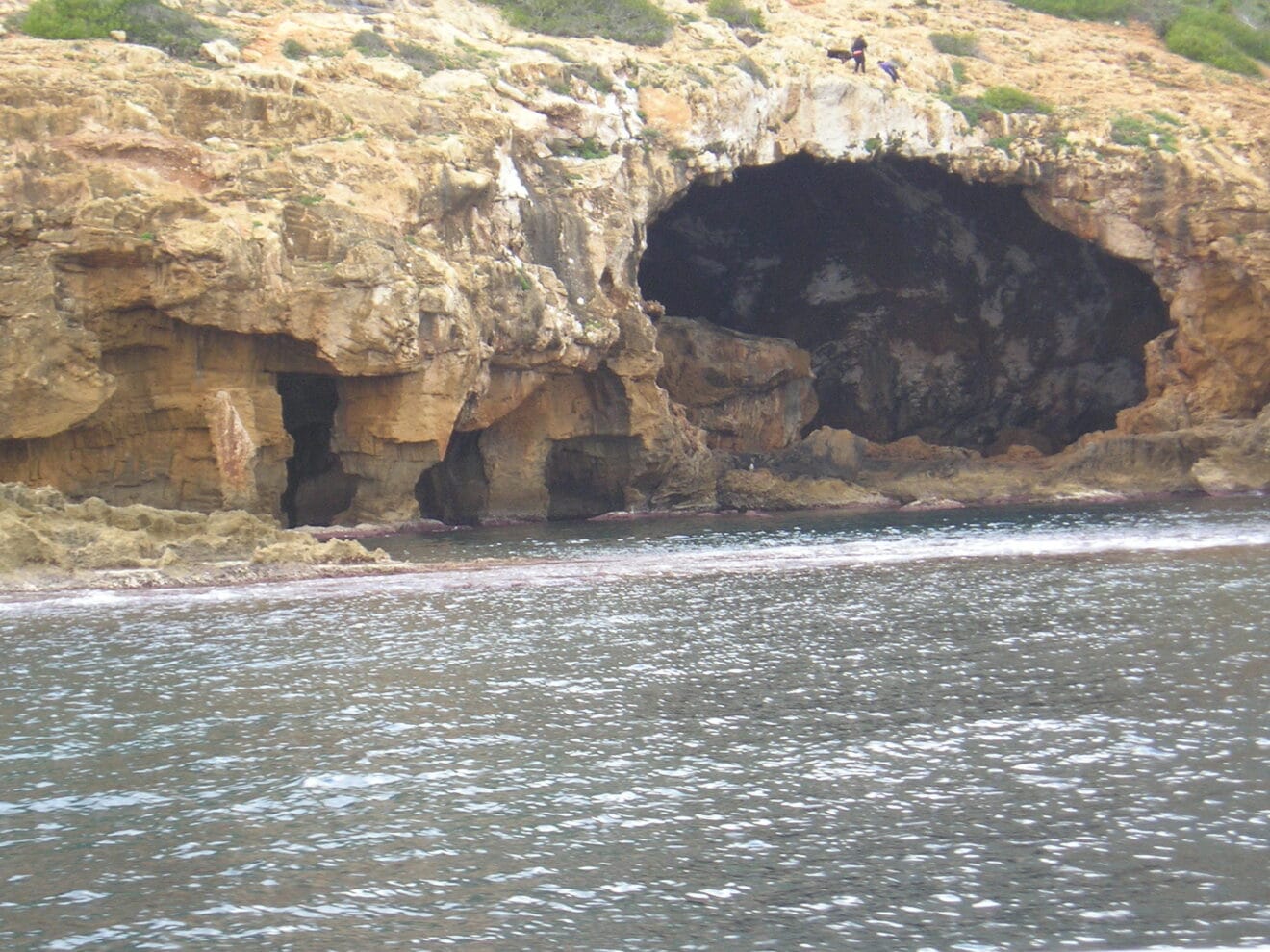Cova tallada
