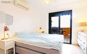 Dormitorio MORAGUESPONS Mediterranean Houses