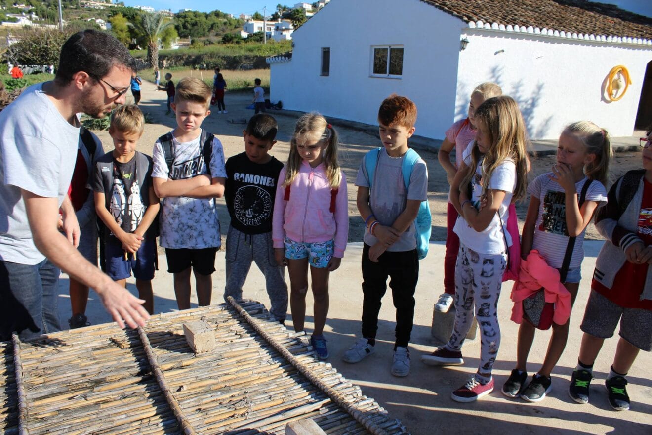 Excursión rural de los alumnos del colegio Santa María Magdalena de Benitatxell