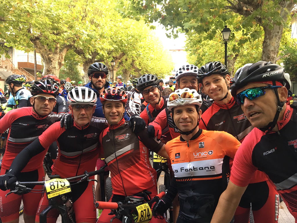 Grupo de ciclista del Club Xàbia Bikers