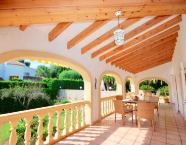 Terraza de la casa Villadom Spain