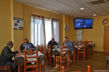 Bar L’Avinguda mesas