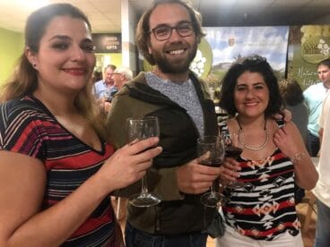 Brindis en la cata de vinos