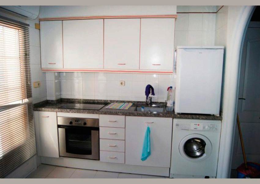 Cocina del apartamento-Javea Houses Inmobiliaria