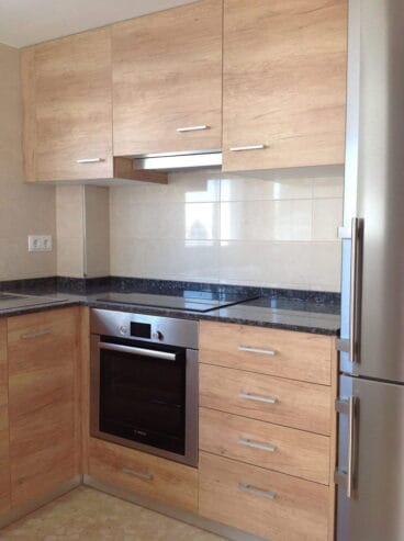 Cocina madera Reformas Integrales Macamon