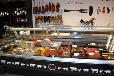 Gran selección de embutidos y charcutería