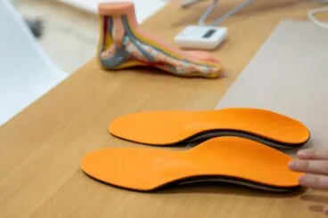 Plantillas pies en Jávea – Podología Ana Belén Ivars Buigues