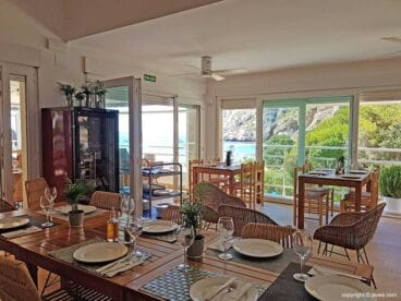 Interior Resturante con vistas Restaurante Sur