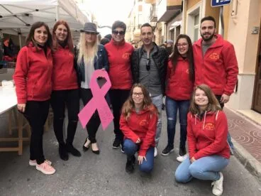 María con el lazo viajero
