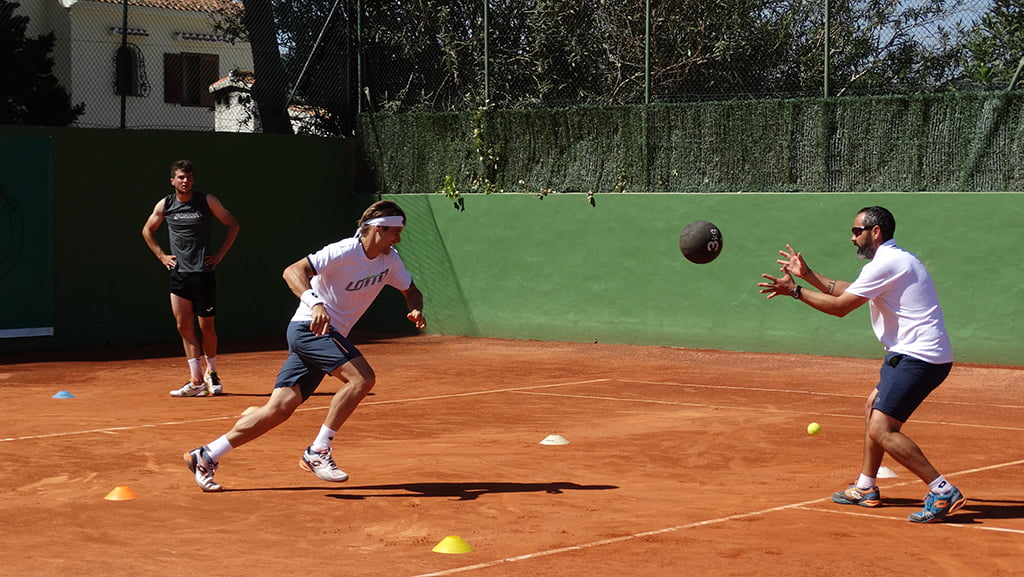 Los tenistas en uno de los entrenamientos con Jaume Ros