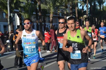 Moha y Juanan Fernández en el puerto