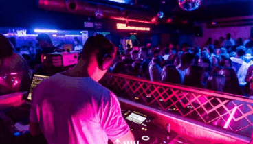 Pub en la playa de Jávea