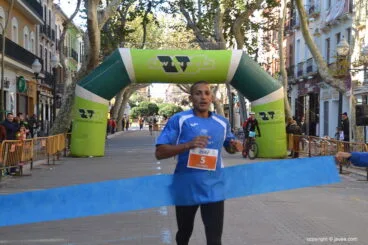 Youssef Ahatach entrando como vencedor