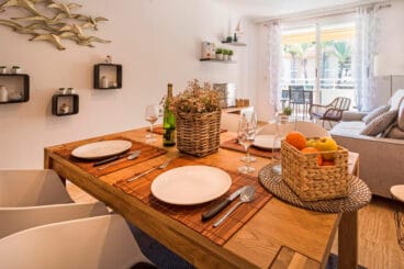 Comedor del apartamento Golden Beach I Aguila Rent a Villa