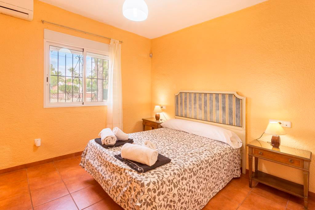Dormitorio matrimonio ‘Carlos’ Aguila Rent a Villa