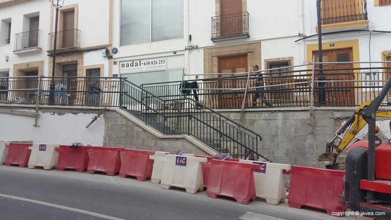 Escalera en la Obras de la calle Cervantes