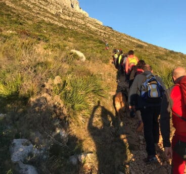 Iniciando la subida al Montgó