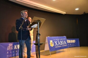 Presentación de los integrantes de las escuelas deportivas