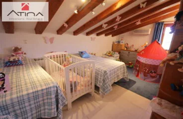 Altillo de la casa Atina Inmobiliaria