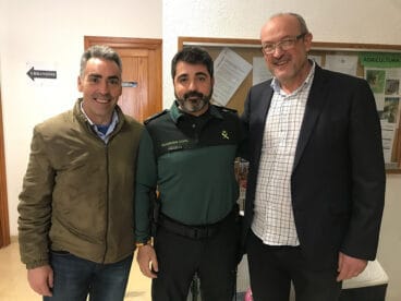 Benitatxell paga el arreglo del portón del Cuartel de la Guardia Civil de Xàbia