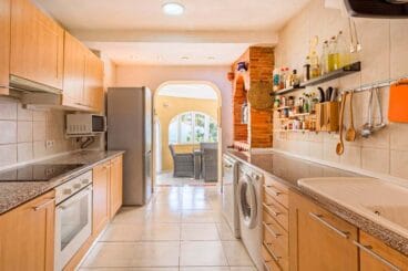 Cocina luminosa MMC Property Services