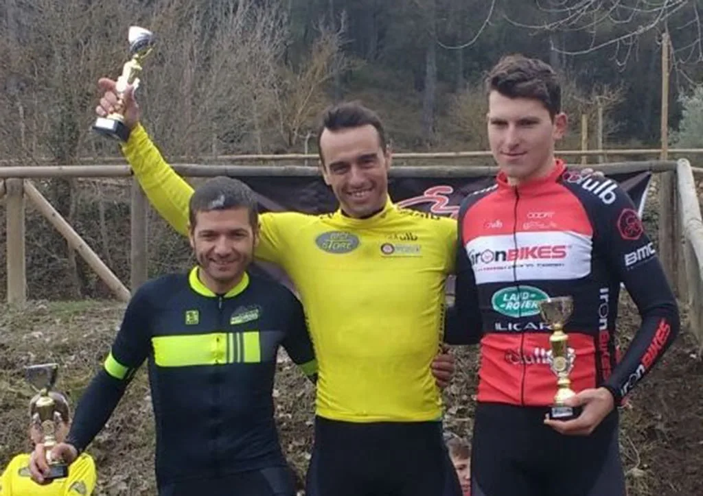 Dani Cepa en el podio