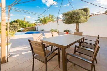 Jardín con terraza MMC Property Services