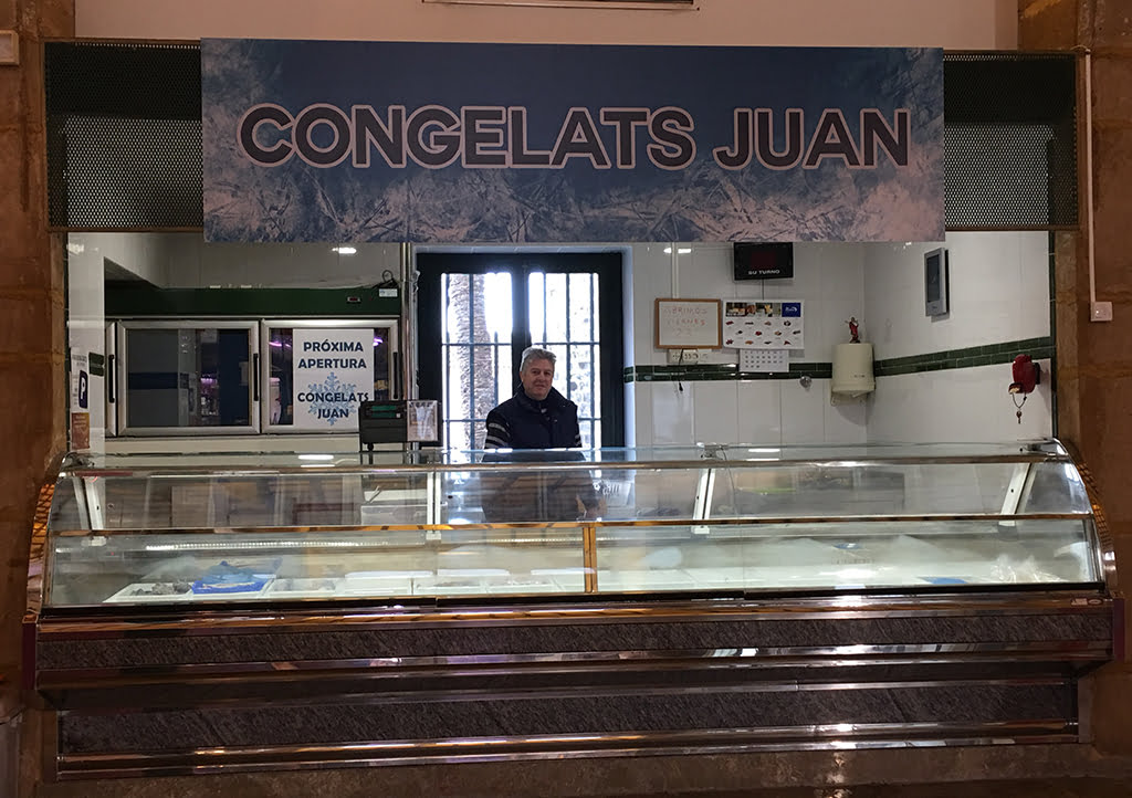 Nuevo puesto del Mercat, Congelats Juan