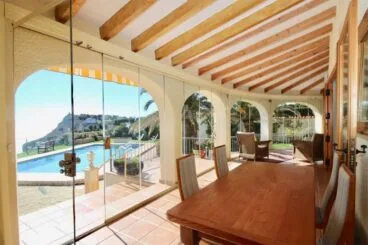 Terraza acristalada Villadom Spain